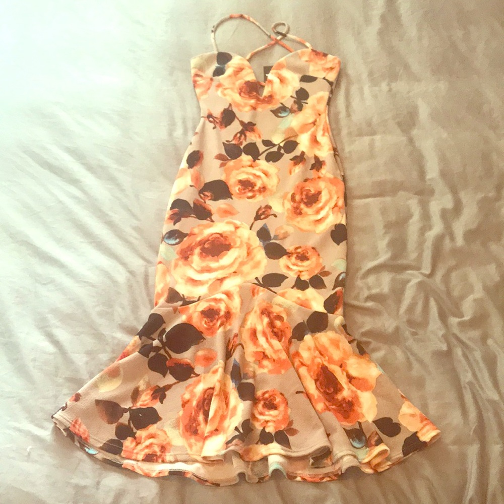 Mermaid midi dress NWT